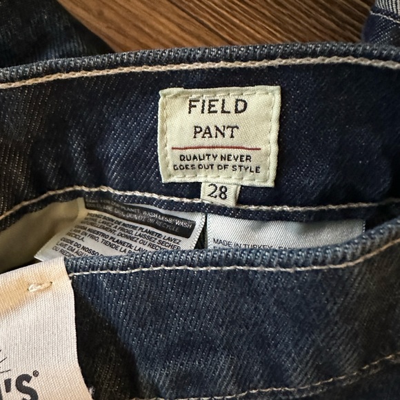 Levi’s Field Pant Capri Sz 28 - Picture 4 of 5